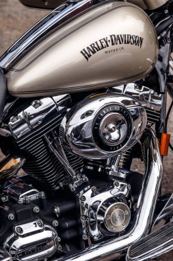 KANIV, UKRAINE - 5 Haziran 2021: güzel Harley Davidson motosikleti. Uluslararası Motosiklet Festivali 