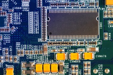 Yazdırılan bilgisayar motherboard ile microcircuit, yakın çekim