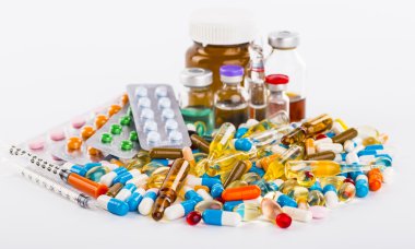 Uyuşturucu ve ilaçların çeşitliliği