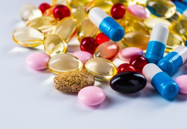 Uyuşturucu ve ilaçların çeşitliliği