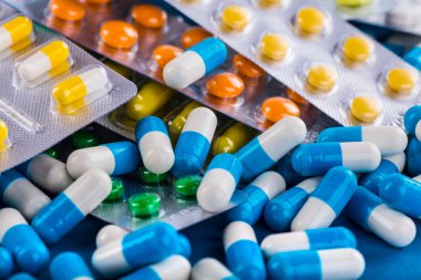 ilaçlar Tablet ve kapsül bir ölçek