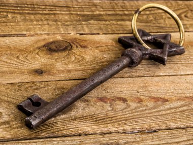 ahşap zemin üzerinde Vintage anahtar