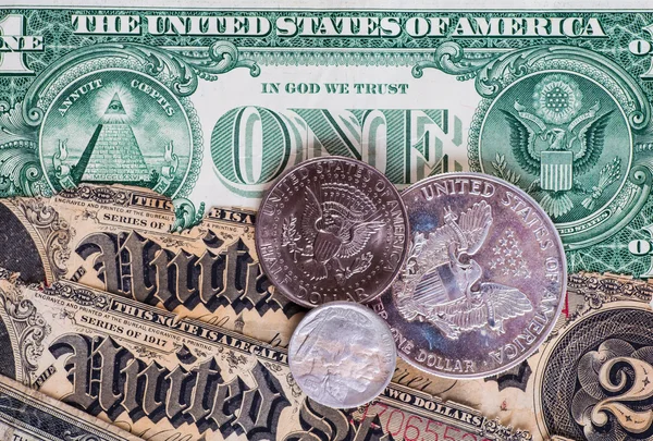 Amerikai ezüst dollárt a egy dollár számlát — Stock Fotó