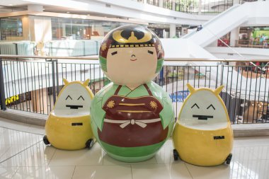 Ağ Geçidi Ekamai mağaza büyük Japon kokeshi bebek