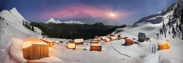 Village de bergers dans les Carpates — Photo