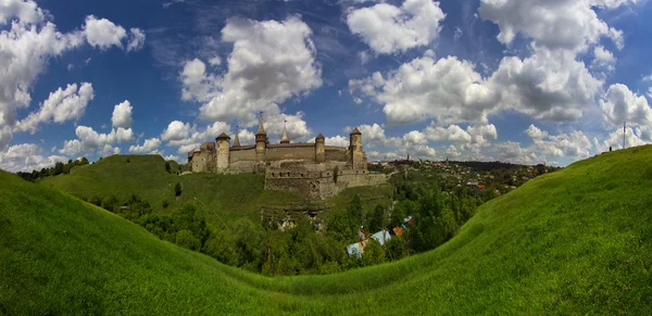 Древняя крепость в Каменце-Подольском — стоковое фото