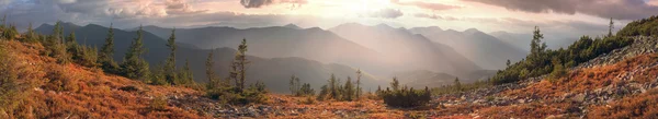 Autumn in carpathian mountains — Stock Photo, Image