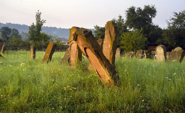 Karaite hřbitov za svítání — Stock fotografie