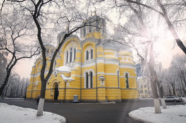 Vladimirskiy tempel monument — Stockfoto