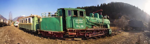 喀尔巴阡老式火车 — 图库照片