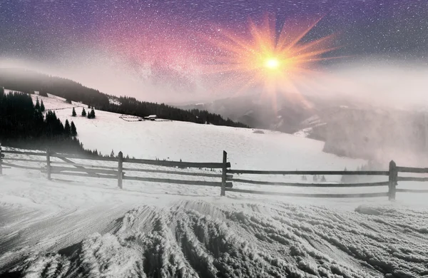 喀尔巴阡山区暴雪所覆盖 — 图库照片