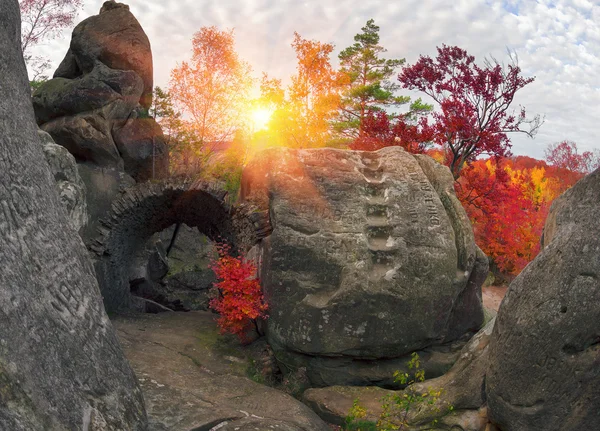 Dovbush Rocas en Bubnyshche —  Fotos de Stock