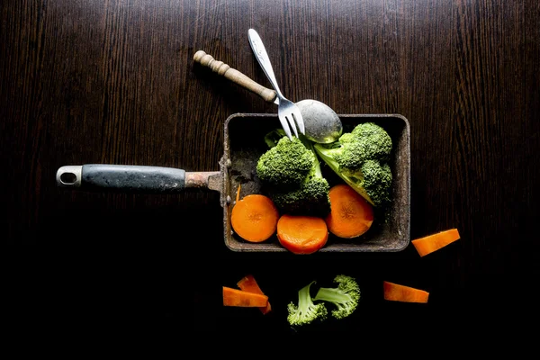 Food Stylist in light and shadow