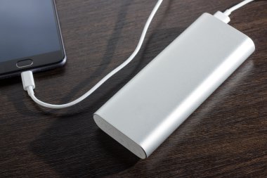 Güç banka tarafından tahsil Smartphone