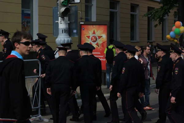 Voronezh, Rusia - 9 de mayo de 2016. Día de la Victoria. La policía rusa —  Fotos de Stock