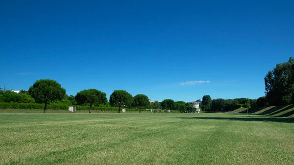 Mausoléu e parque teodérmico — Fotografia de Stock