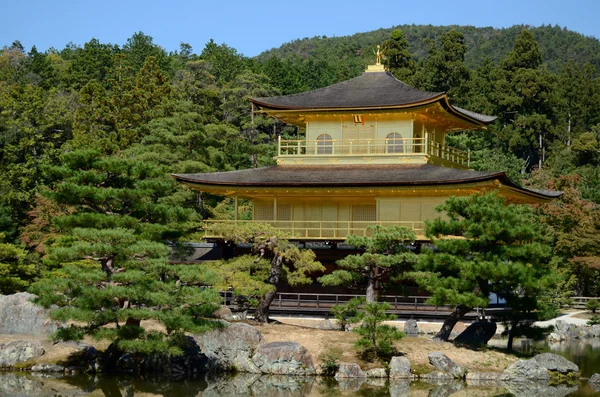 Kinkakuji gouden paviljoen, Kyoto — Stockfoto