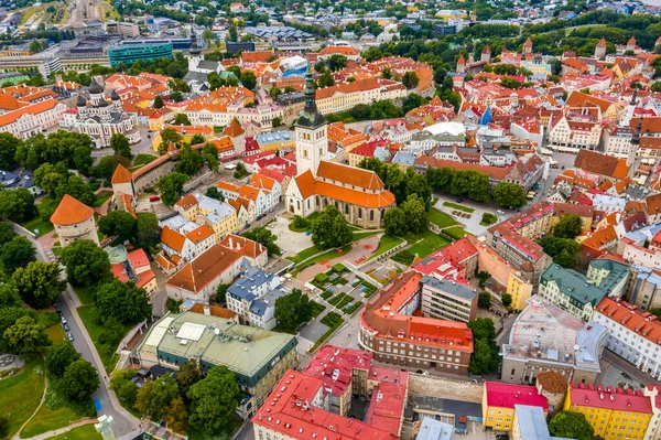 Késő Délutáni Naplemente Légi Kilátás Nyílik Középkori Falú Város Tallinn — Stock Fotó