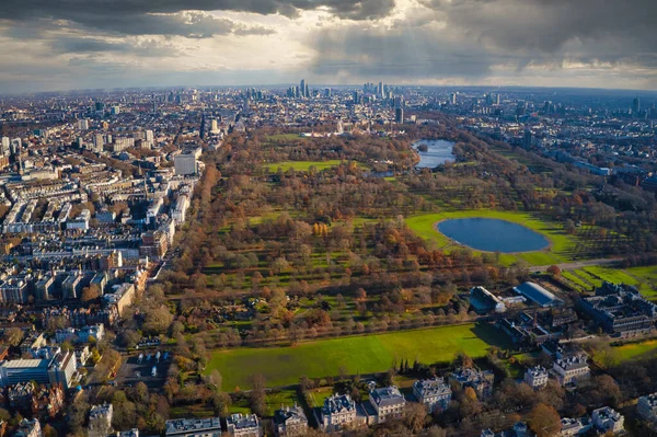 Gyönyörű Légi Kilátás London Felülről Hyde Park Látható Körülvéve Egy — Stock Fotó
