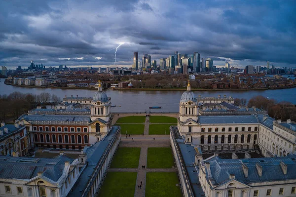 Panoramiczny Widok Lotu Ptaka Tower Bridge Londynie Przy Pięknej Burzliwej — Zdjęcie stockowe