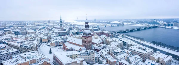 Panorámás Légi Kilátás Téli Riga Óvárosában Hóval Borított Domes Katedrális — Stock Fotó