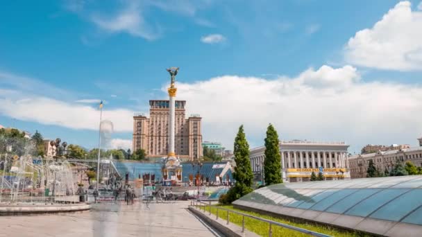 Timelapse uitzicht op het Maidan Nezalezhnosti plein in Kiev, Oekraïne. — Stockvideo