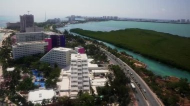 Punta Norte sahilinin havadan görünüşü, Cancun, Meksika.