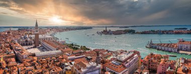 San Marco meydanının ikonik hava manzarası