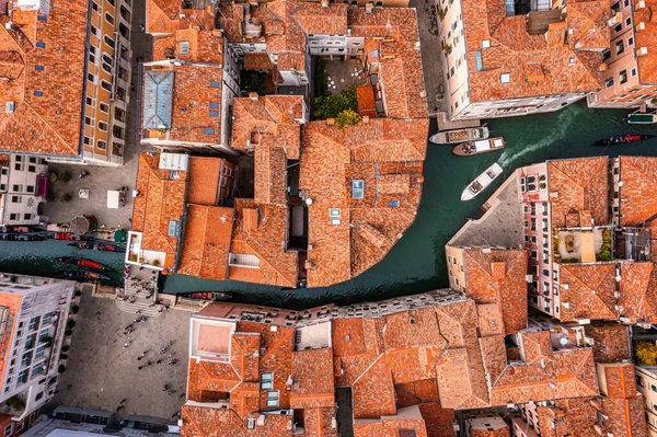 Luchtfoto van het iconische San Marco-plein — Stockfoto
