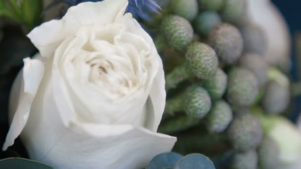 Bouquet da sposa di fiori — Video Stock