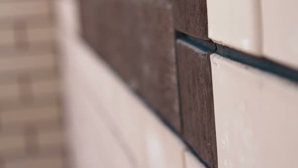 construction d'une maison de briques 