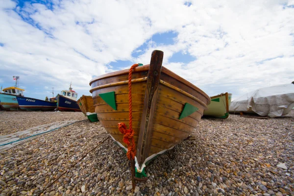 Barcos de pesca de madera varados — Foto de Stock