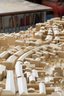 Urbanistic ahşap model araçlar arka planda ile