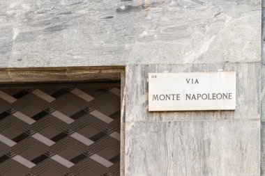 Via monte Napoleone