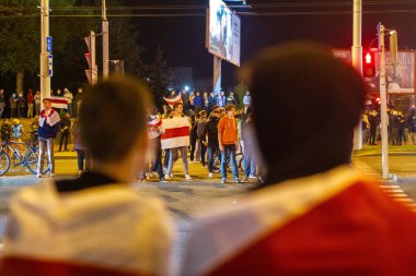 Yasadışı olarak seçilen Beyaz Rusya Devlet Başkanı Alexander Lukashenko 'nun gizli göreve başladığı akşam. Minsk. 09 / 23 / 2020
