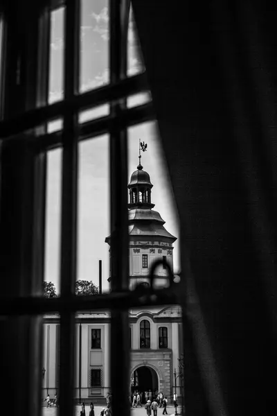 View of the main tower of the castle Nesvizh window — Stock Photo, Image