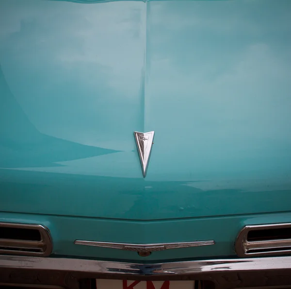 A fragment of a retro car design — Stock Photo, Image