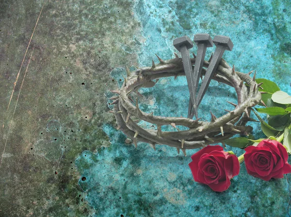 Jesus Christ crown of thorns, nails and two roses. — Stock Photo, Image