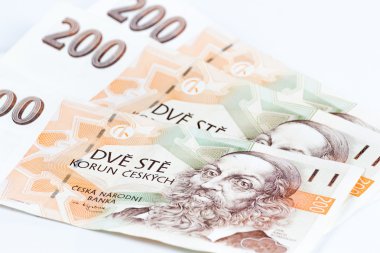 İki yüz Çek kron