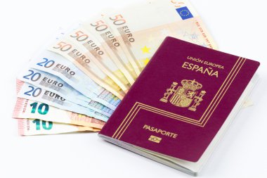 Avrupa Birliği para birimi banknotlar ile İspanyol pasaportu