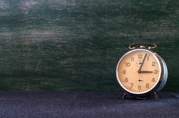 Viejo reloj con espacio de copia para idea de concepto —  Fotos de Stock