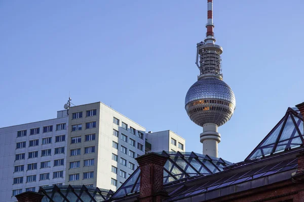 Torre de TV de Berlim em Alexanderplatz Alemanha panorama Imagens Royalty-Free