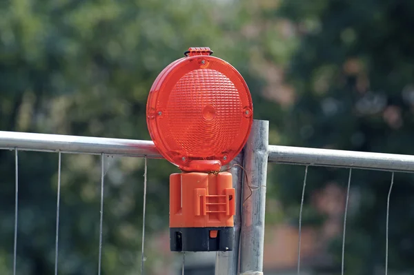 Lampada che delimita un cantiere — Foto Stock