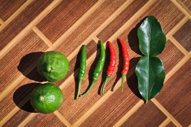 Tayland yemek pişirmek için malzemeler