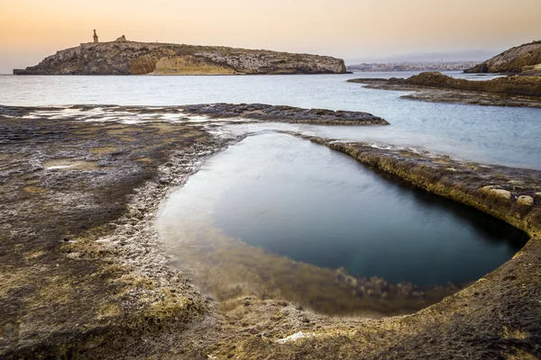 Malta - Early in the morning at St.Paul's Island — Stock Photo, Image