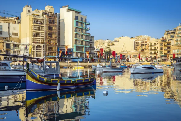 เรือประมงที่ Spinola — ภาพถ่ายสต็อก