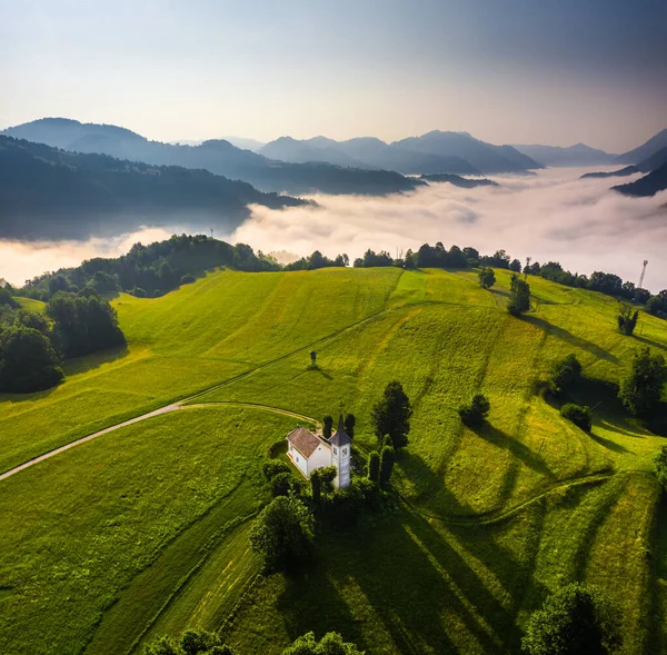 Cerkev Marijinega Slowenien Luftaufnahme Der Marienkirche Cerkev Marijinega Einem Sonnigen — Stockfoto