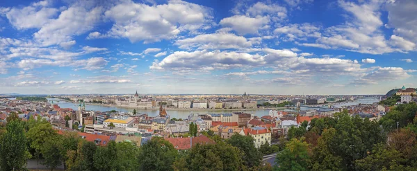 Panorama Budapešti od hradu Buda, Maďarsko — Stock fotografie