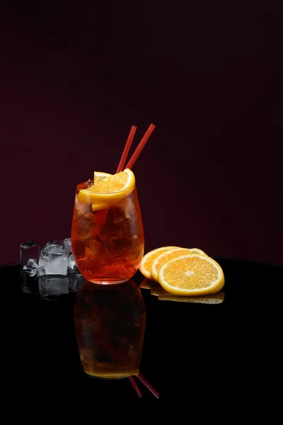 Aperol Spritz con arancione — Foto Stock