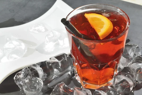 Negroni πάνω στα βράχια — Φωτογραφία Αρχείου